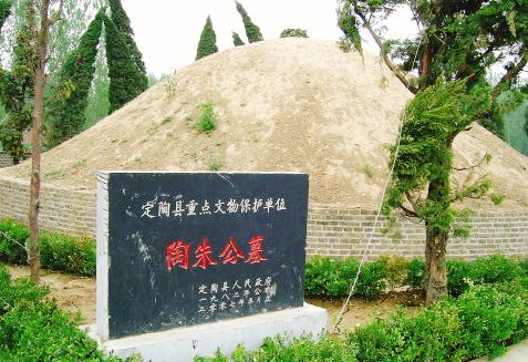 山东菏泽青丘古墓图片
