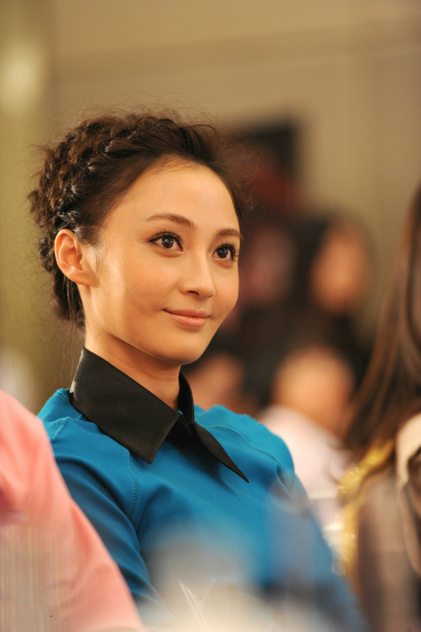 姚笛现身机场显憔悴,本是流量明星如今却无戏可演