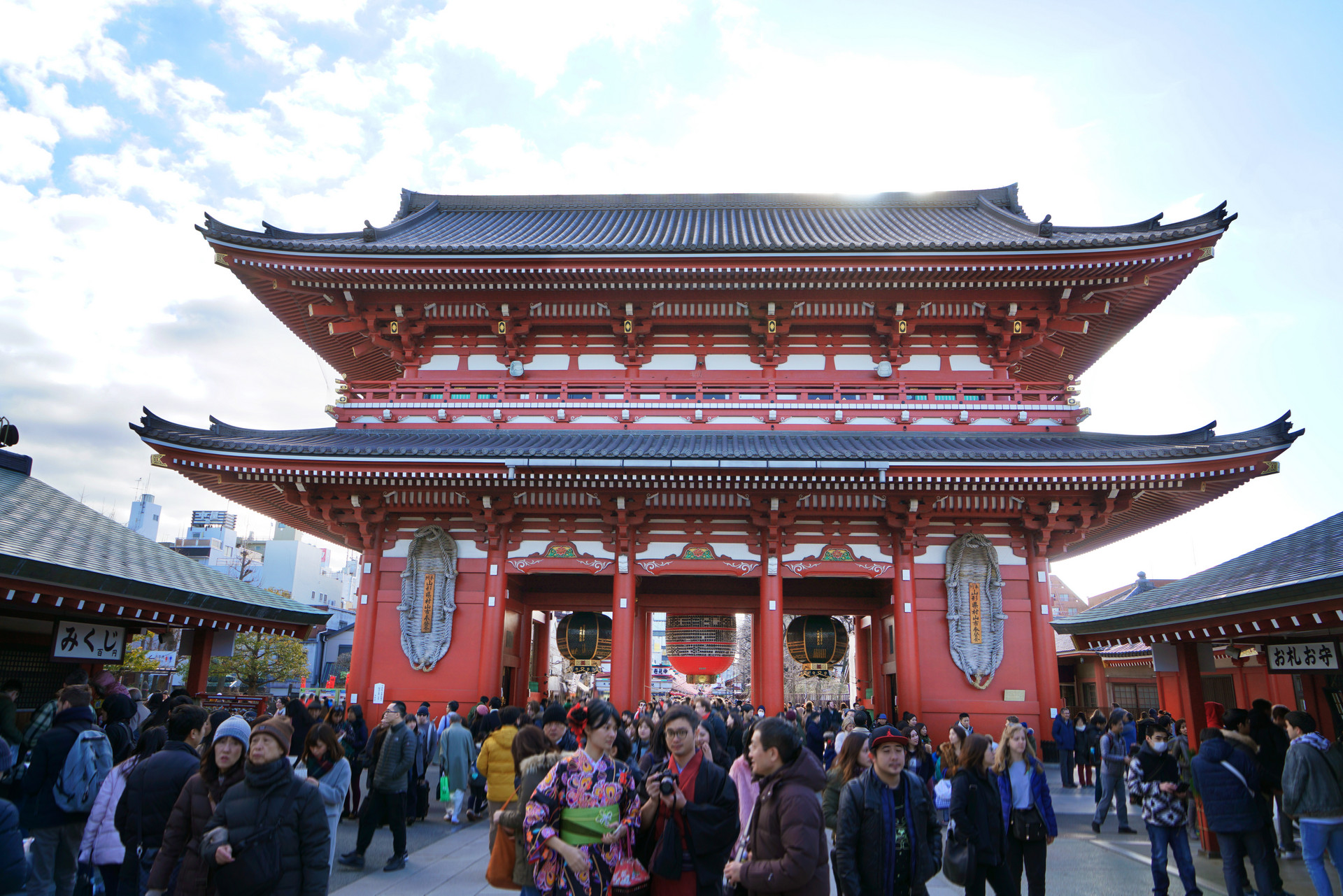 日本东京最古老的寺庙 比河南少林寺晚133年 成知名景点 雷门