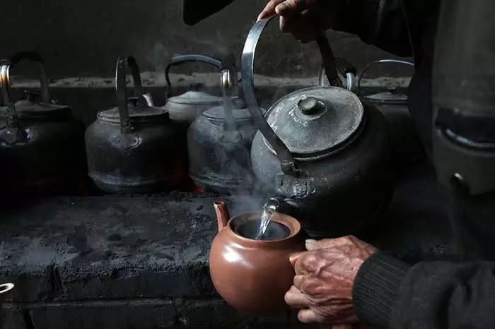 去淮北喝口子窖品棒棒茶