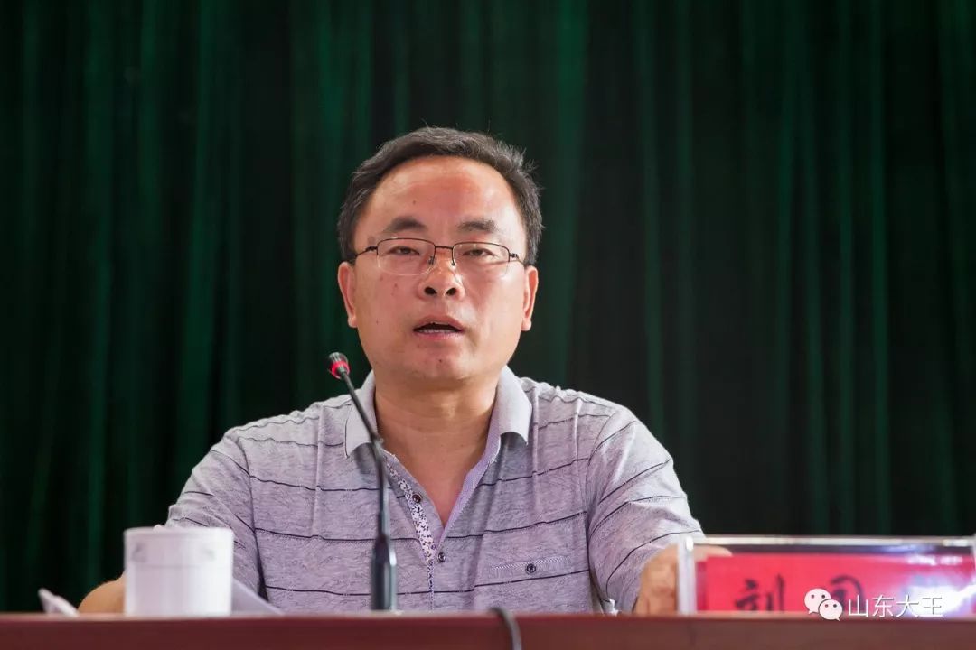 一是镇应急管理局副局长李冰峰安排夏秋火灾防控工作.