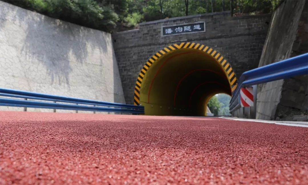 去王屋老街再也不用绕道了……_隧道