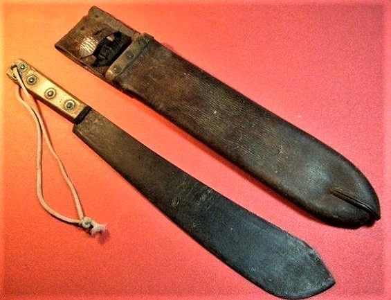 其作用自然是清障拓路,好让英军的各种武器弹药能运输成功,这把砍刀全