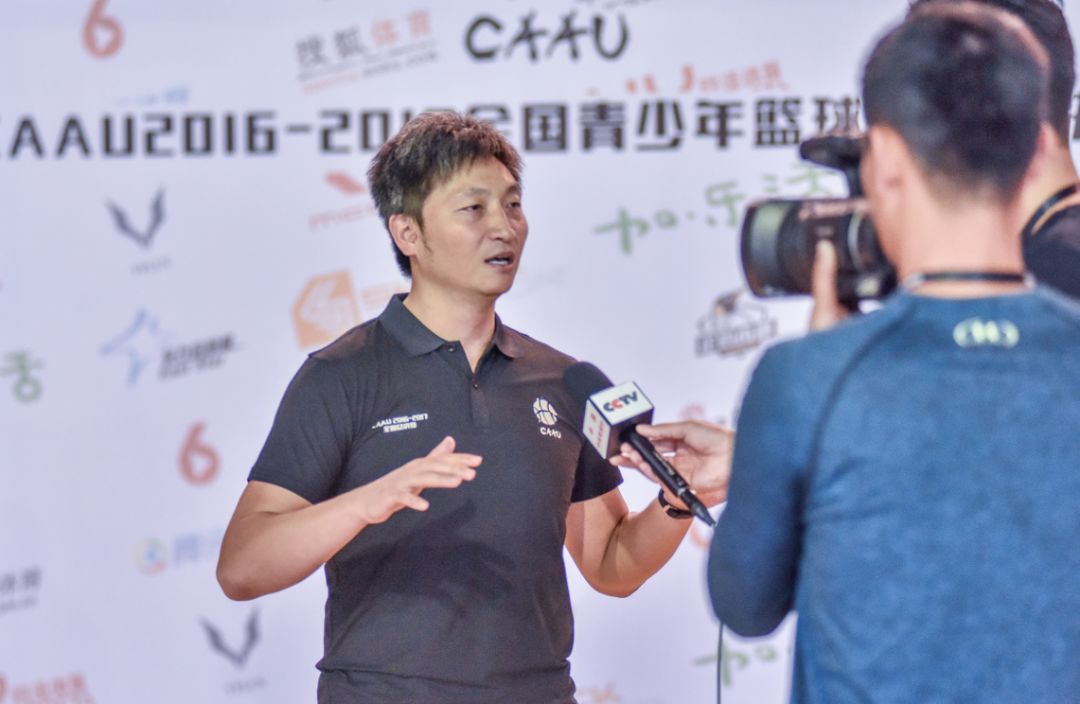 为了全方位激发球员的比赛热情,caau将会邀请日落东单创始人,中国街球