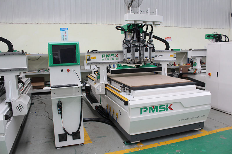 什么是板式家具开料机