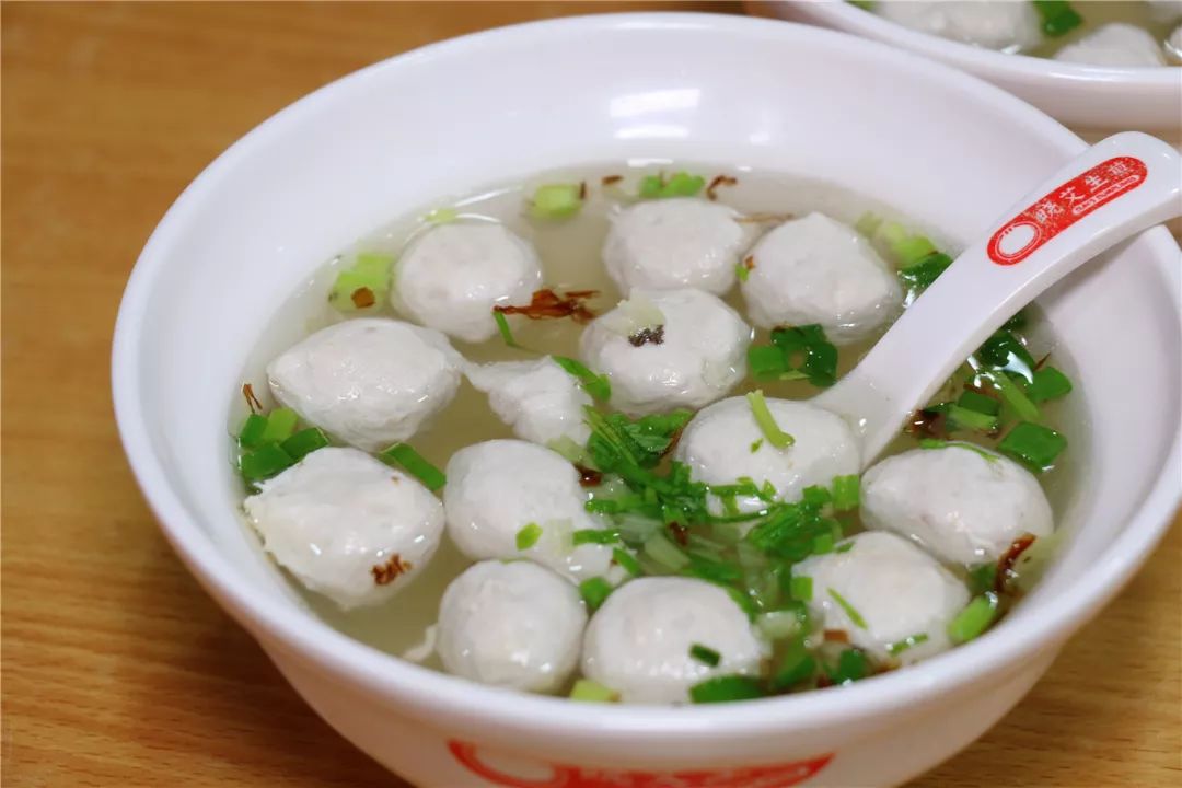 就是漳州这家生煎包店!多汁多肉!老上海味道!