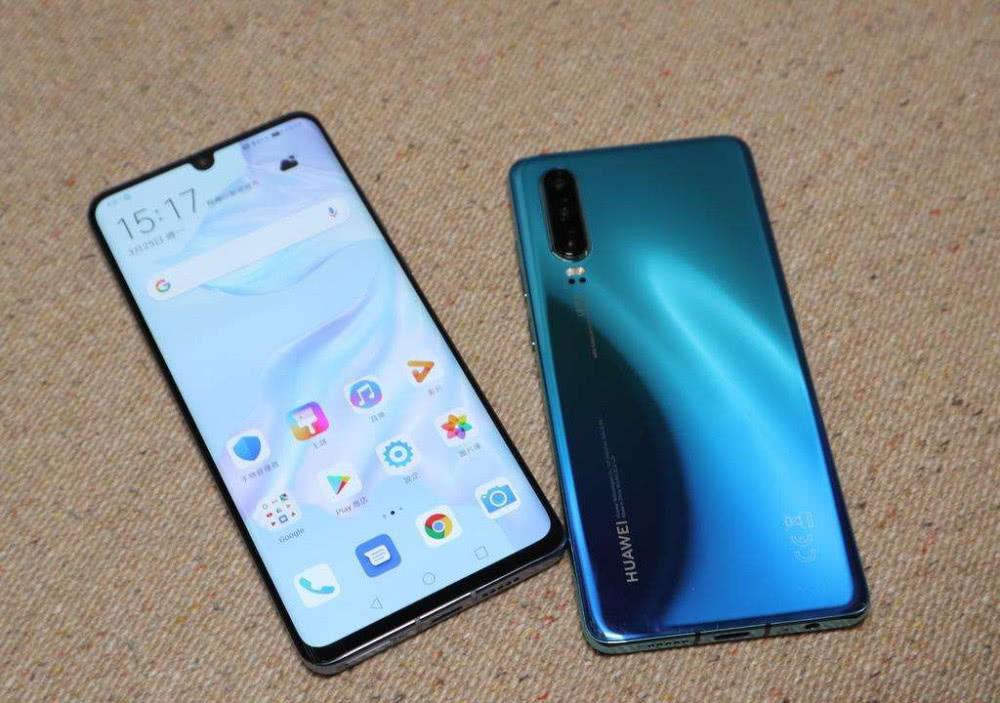 华为p30再出6128gb新版本还送保护壳你会选择吗