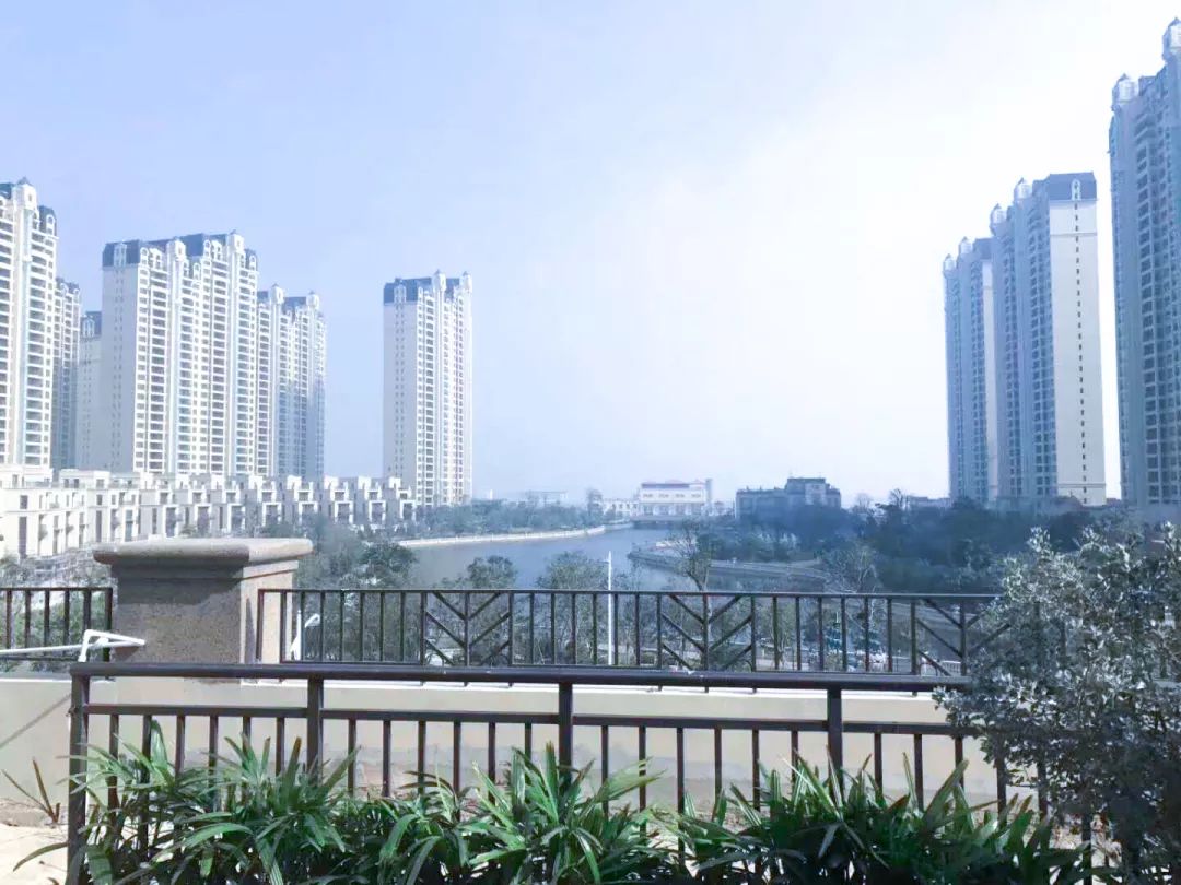 区珠池街道地址1房1厅3800元/月位于汕头重点规划发展中的东海岸新城
