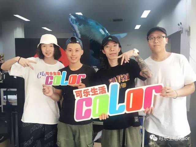 明晚丨系大城市中央听春娇与志明系咩体验广州说唱组合街道办gdc巡演