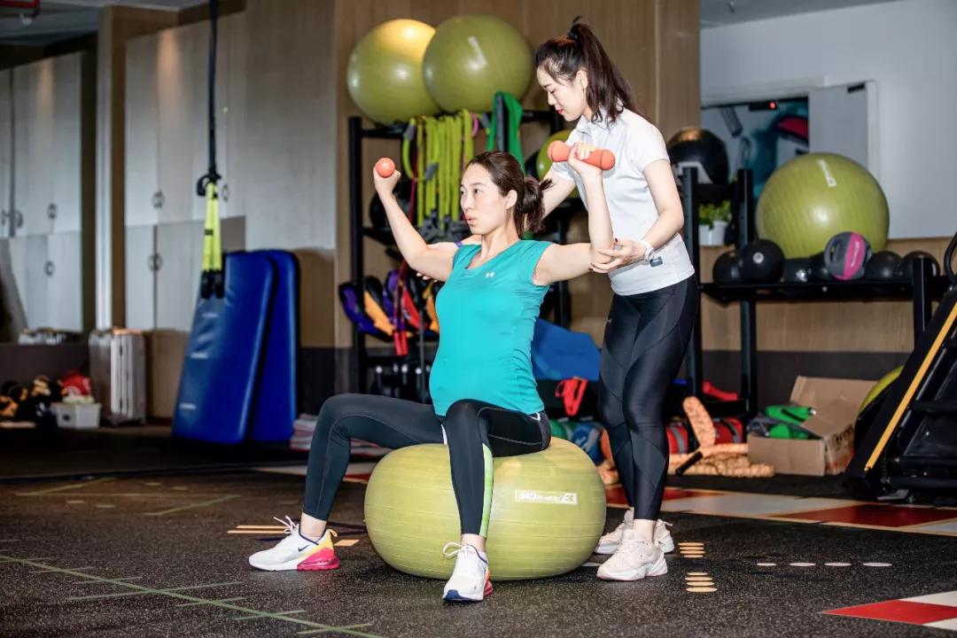 我爱运动私教八大课程之孕产课程孕动才是最美