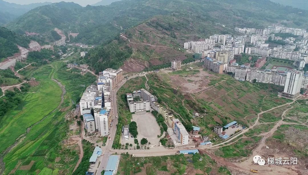 云阳南溪的面业老乡看过来这里就是新南溪南溪中学新校