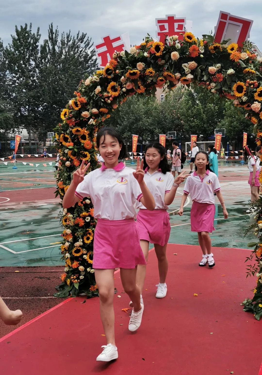 【葵园·向未来】雨霖铃·揖别一小 ——中关村一小2019届学生毕业