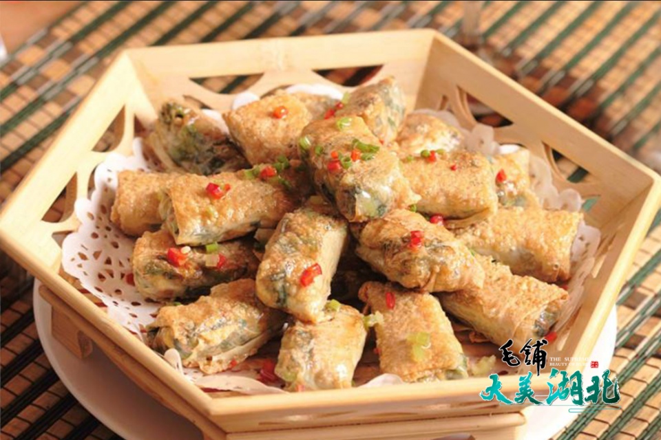 随州春卷外酥里嫩,香气扑鼻不同于其他地方的春卷不论是其口感还是