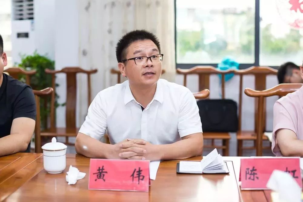 南城动态屠荣彪副区长一行调研南城文化礼堂工作