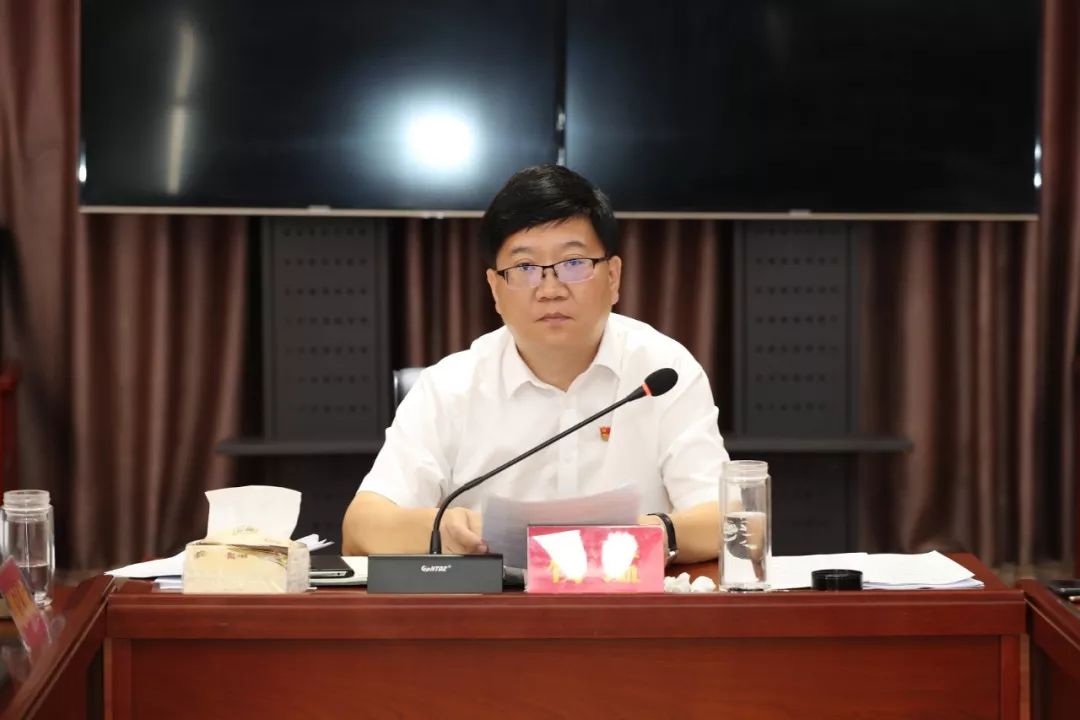 时政要闻杨猛主持召开县长办公会