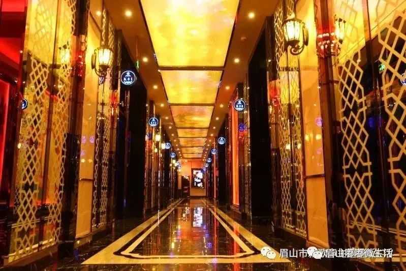 98元抢任意8h嗨唱啤酒10瓶果盘爆米花烤串这可能是眉山最大方的ktv