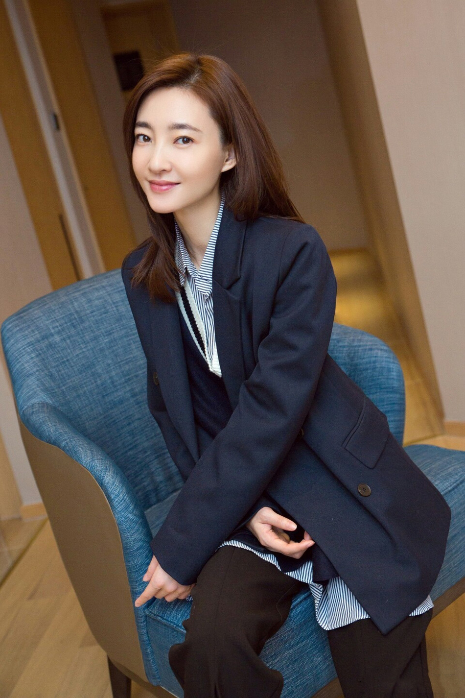 王丽坤:颜值抢镜,气质超群