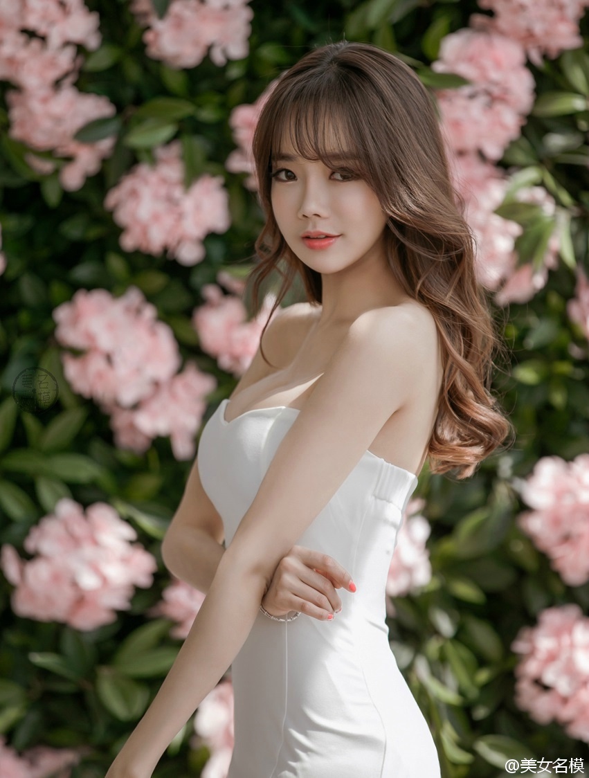 身材骨感但胸大的高挑韩国美女 -搜狐大视野-搜狐新闻