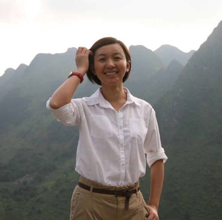 高考状元成央视主持,16岁父亲去世母亲患癌,42岁至今未婚_欧阳夏丹