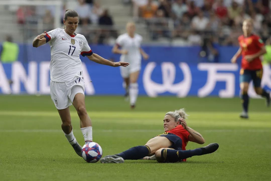 除了创纪录11连胜三进决赛美国女足还有玄学踩场