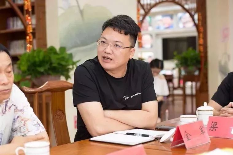 南城动态屠荣彪副区长一行调研南城文化礼堂工作