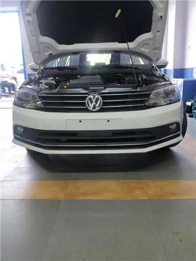 速腾升级gtr45w套装红色恶魔眼白色日行灯