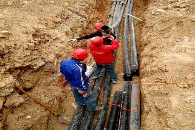 钢丝网骨架复合pe管工作压力16公斤20公斤连接可靠施工方便