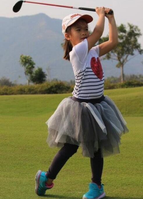 李湘富养女不算啥看完11岁王紫嫣的日常才懂什么叫真富养