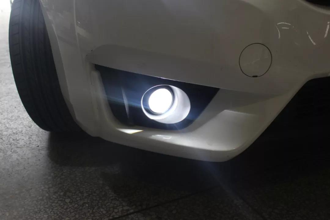 大众尚酷大灯升级这才是跑车应该有的灯你的车亮度够吗