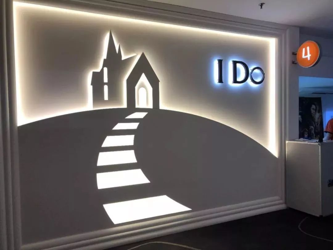 橙天嘉禾冠名一个厅影响一座城丨影厅冠名广告招商中