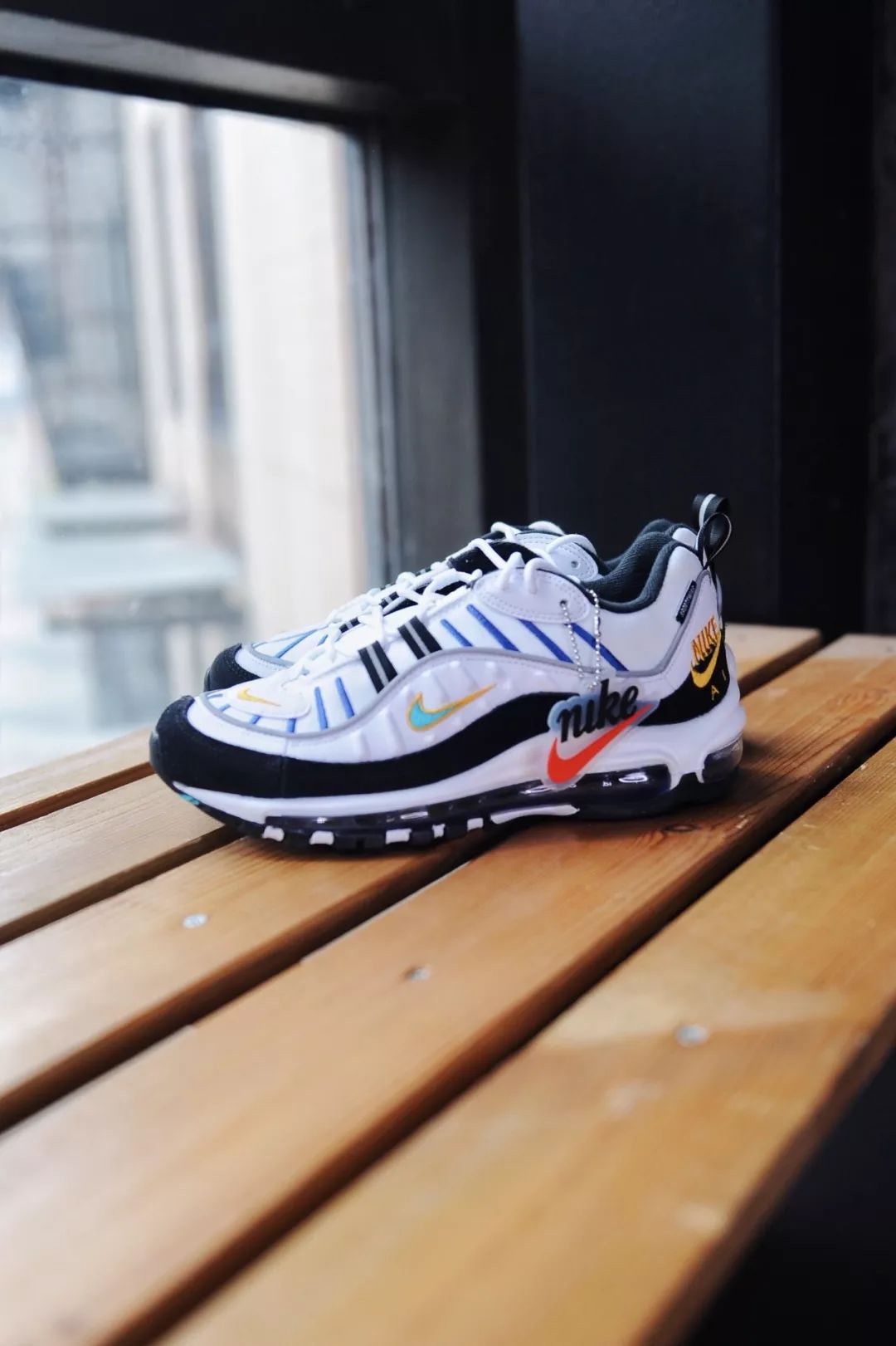 soar限量发售67wmnsnikeairmax98prmtealnebula