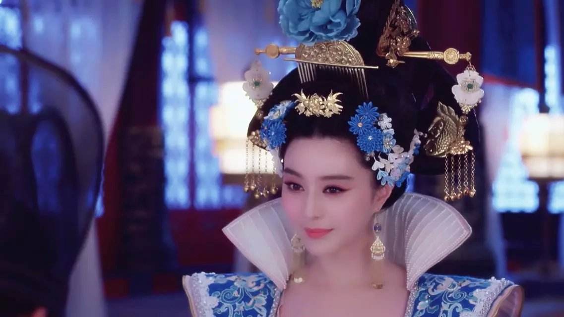 一代女皇帝武则天气度非凡难怪这么多人会敬佩她