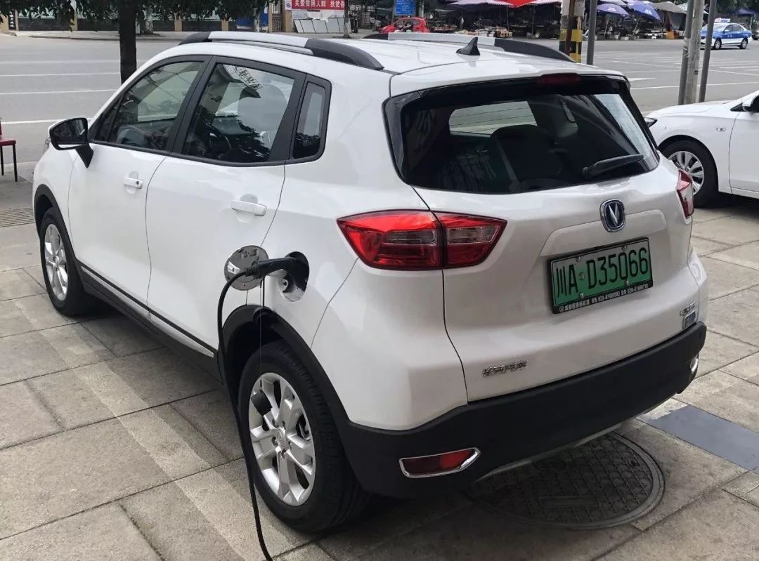 热烈祝贺长安新能源,长安cng双燃料,长安轻型车全面入驻中江志达汽车