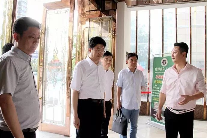 陈锋表示,学院要继续普及青少年高尔夫,为青少年高尔夫教育出力,实现