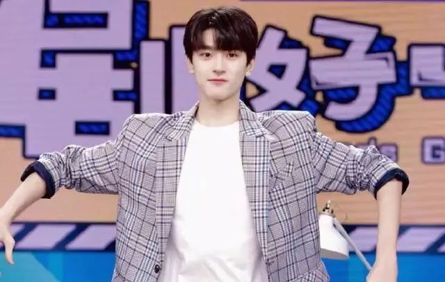 今晚快乐大本营炎炎夏日一起听雪落下的声音