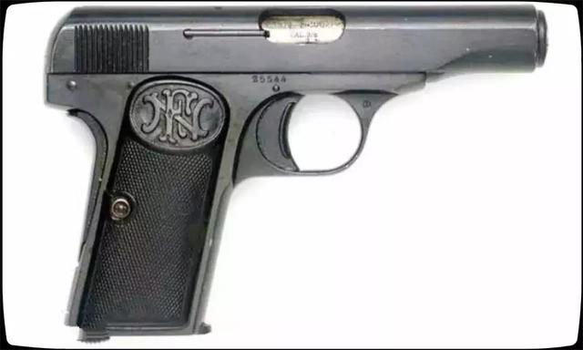 剧中m1906手枪的替身——勃朗宁m1910手枪相比现代枪械的千篇一律