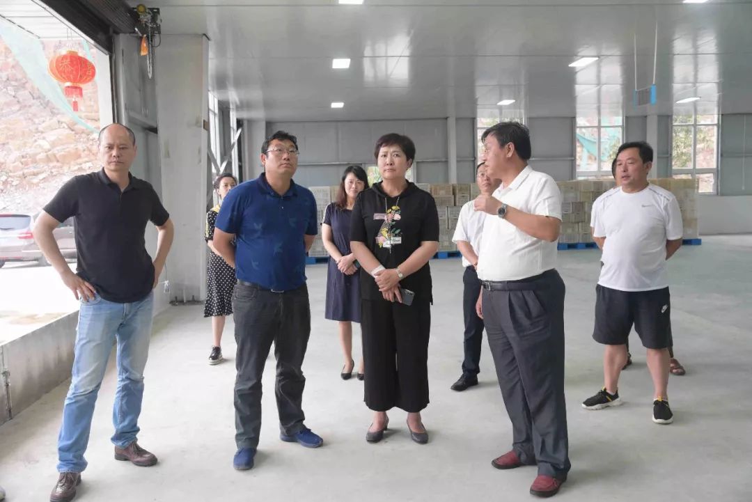 67陈丽萍来松桃调研产业发展情况