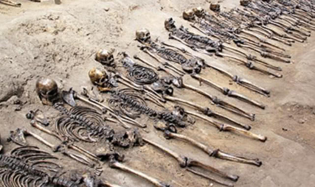 古代打完仗后堆积如山的尸体如何处理