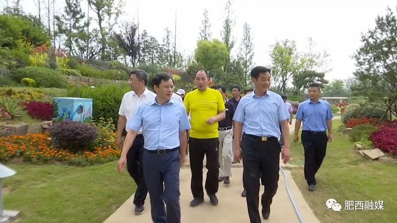 国家林草局国有林场和种苗管理司来我县考察