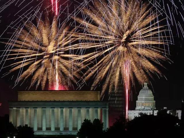 美国独立日的疯狂你不懂老美竟然是这样庆祝国庆的
