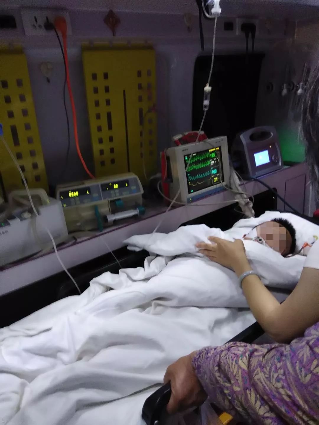 唐山一10岁男孩在游泳馆溺水身亡