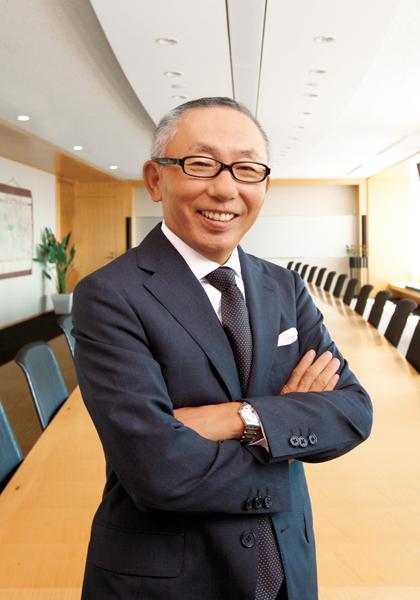 身价达222亿柳井正实至名归