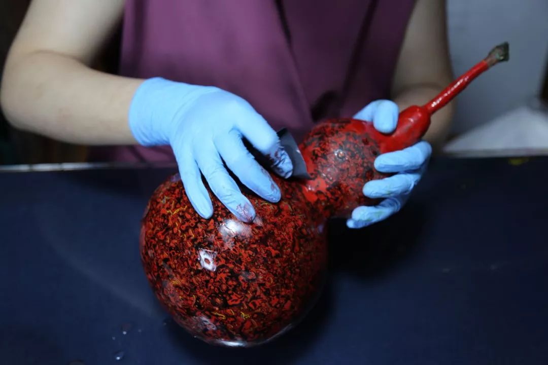 如漆而遇90后犀皮漆艺女工匠黄晨的故事