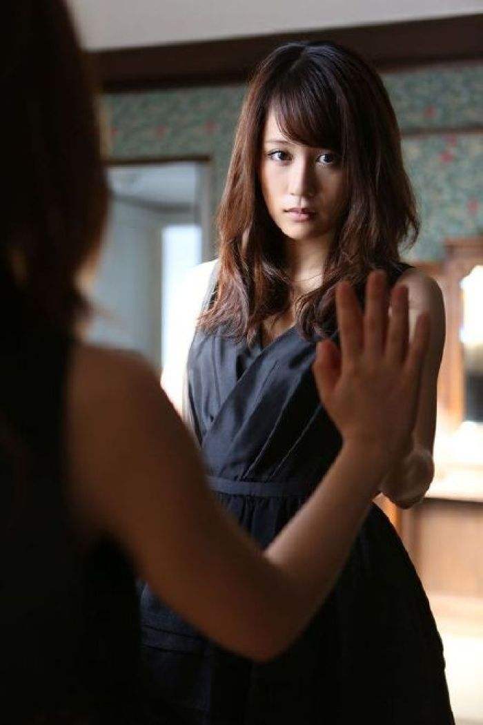 美女写真akb48的1期生前田敦子笑容灿烂稳占c位