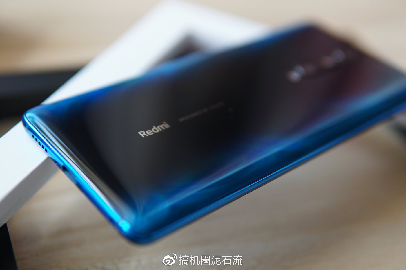 小米神机经典回归看1999元起的红米k20评测表现几何