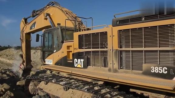 卡特385c挖掘机进行深层翻录