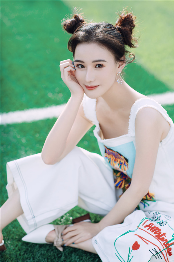 据悉,由演员潘一祎参演的《大宋宫词》,《饕餮记》