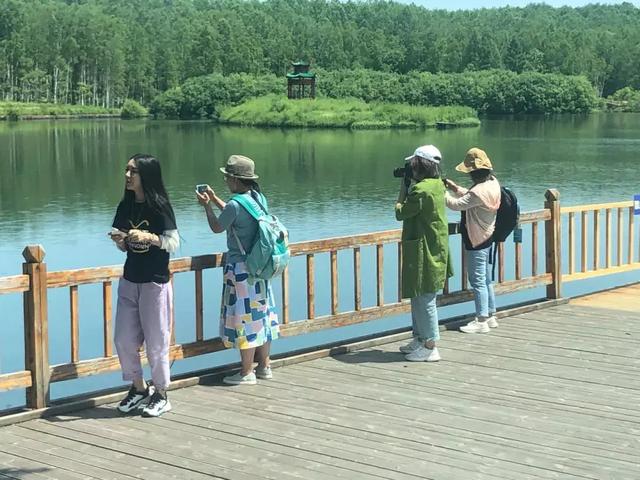 红旗自驾游团友被朝鲜族"阿妈尼"圈粉