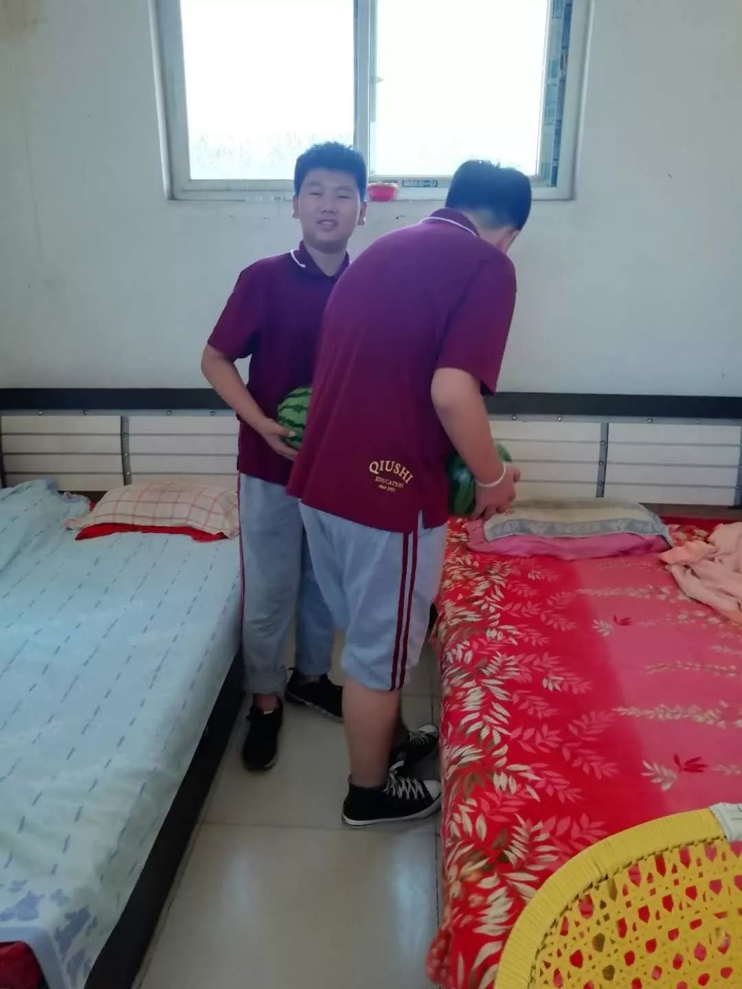 2019年7月6日上午,骄阳似火,酷热难耐,求实中学南校