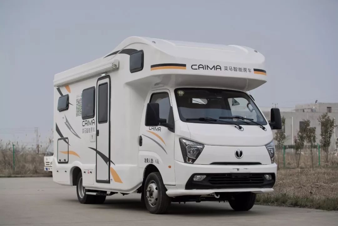 缔途房车,勇闯西藏,开上珠穆峰大本营!